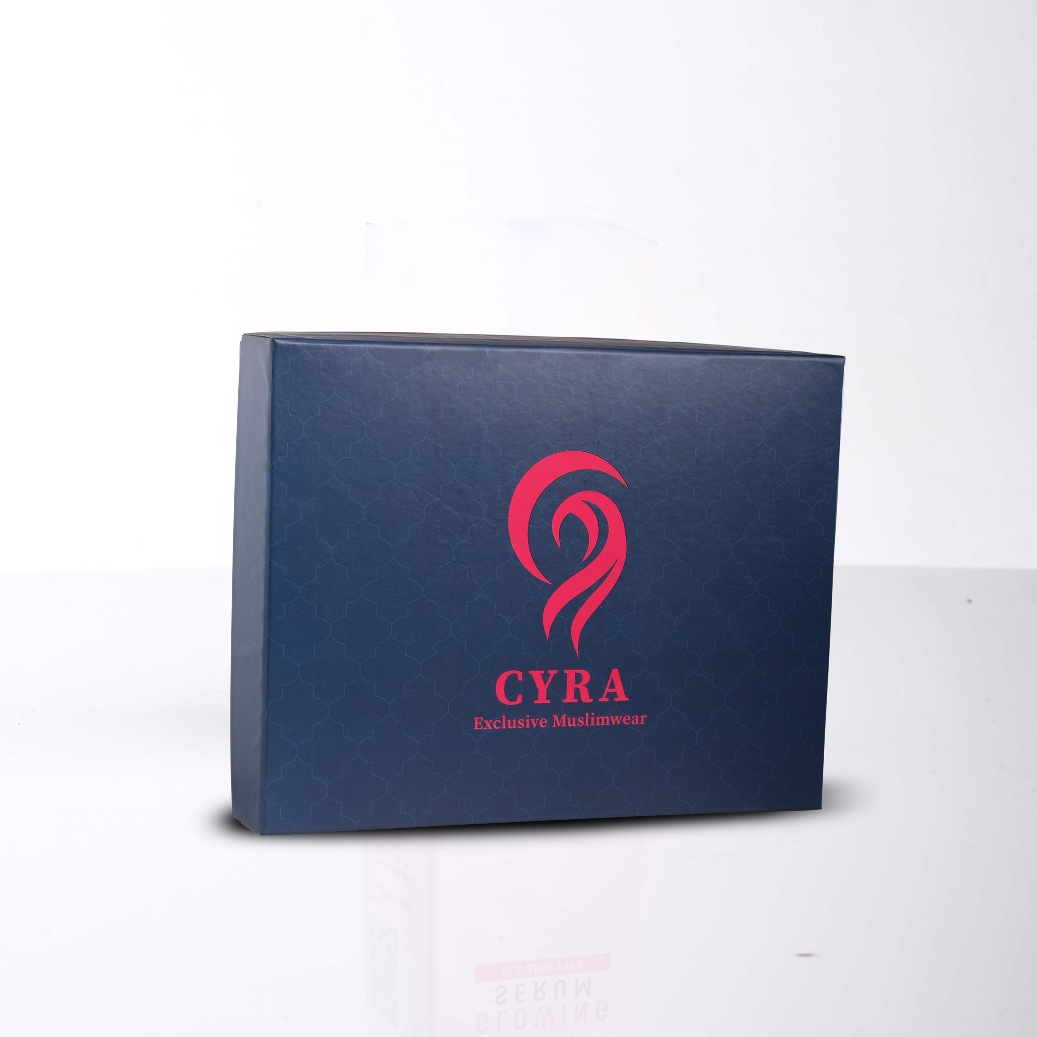 HARDBOX CYRA GREYBOARD AP 150 LAM DOFF UK. 30 X 23.5 X 5.5 SPOT UV LAM DOFF SOPT UV